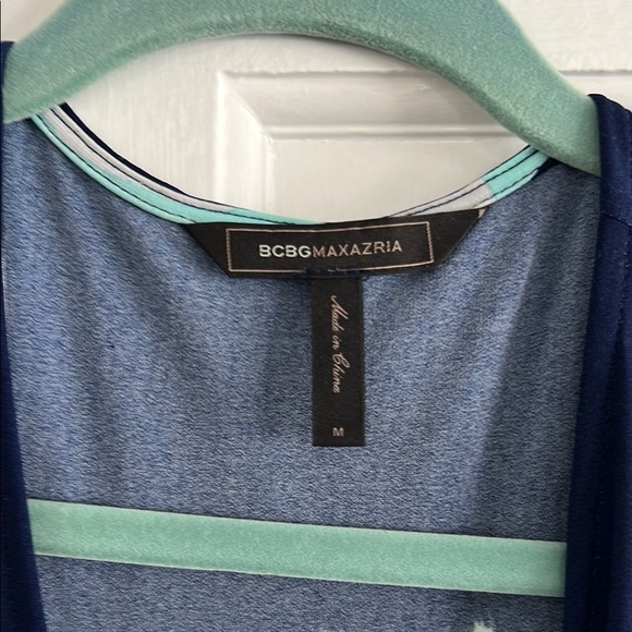 Chic Multicolor Abstract Dress - Picture 3 of 3